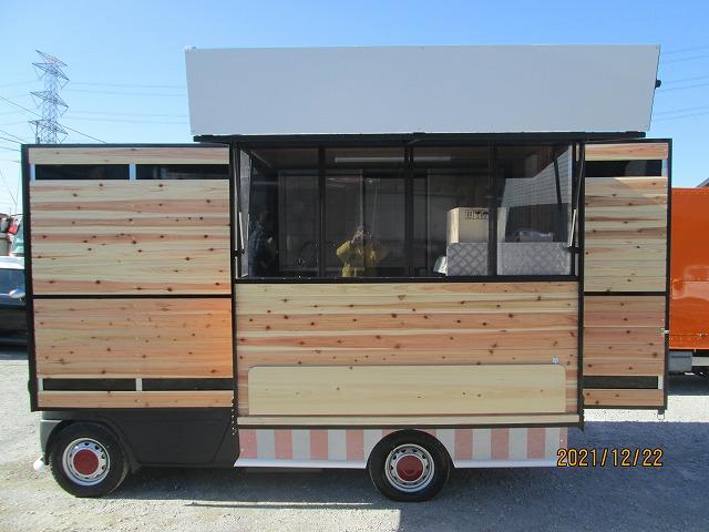 三菱ミニキャブトラックベース両側スライドワイドボディ仕様キッチンカー