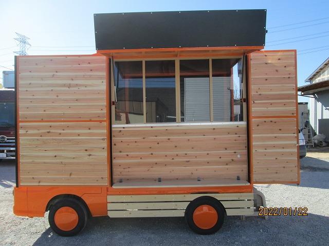 ダイハツ　ハイゼットトラック　片側スライドワイド仕様キッチンカー